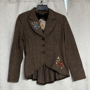 Vtg Contrived Clash Womens Embroidered Brown Tuxedo Jacket Short Elegant-Size 10